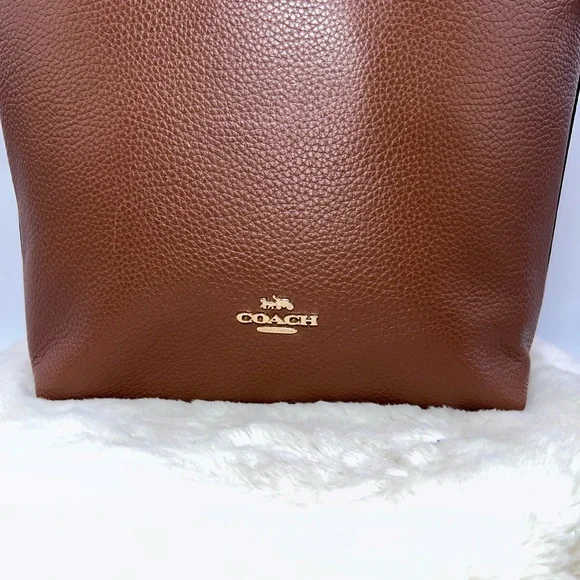 Coach Val Duffle Bag - Picture 4 of 11